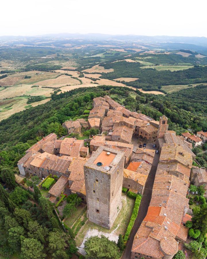 Torre Dei Belforti Montecatini Val di Cecina Dış mekan fotoğraf